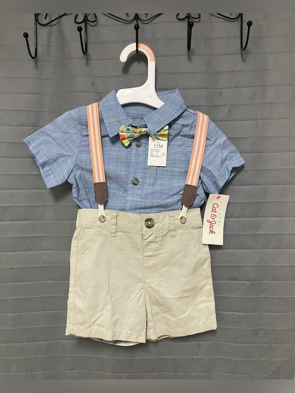 Cat & Jack baby boys' 3 piece outfit set size 12 Month